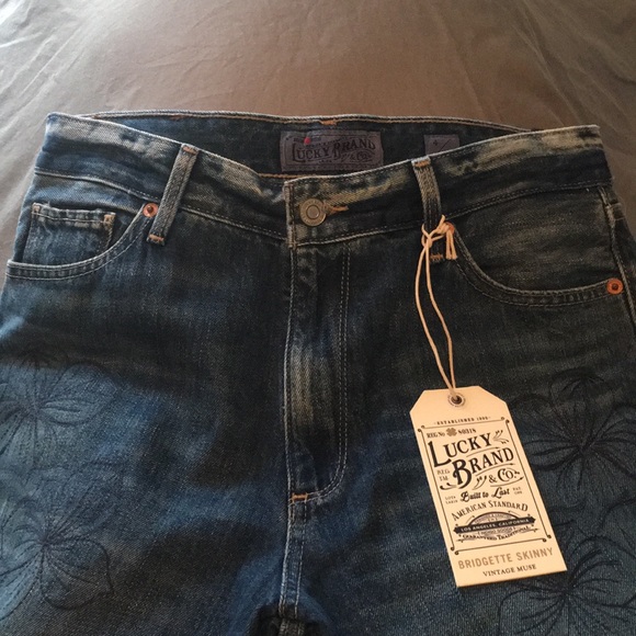 👖🌸NWT Lucky Brand, jeans size 4/27 - Picture 2 of 4